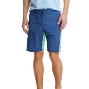 Vineyard Vines Pieced Curved Boardshort 34